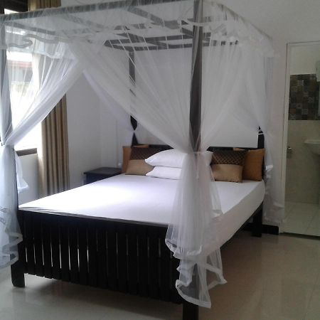 Apna Homestay Apartments Unawatuna Exterior foto
